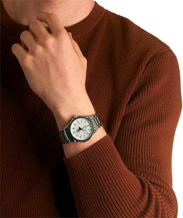 Наручные часы Casio EFR-S108D-7AVUEF фото 2